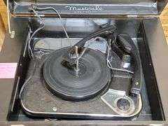 WEBCOR TUBE POWER RECORD PLAYER