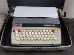 Smith-Corona Electra 120 Typewriter with Case. 5C