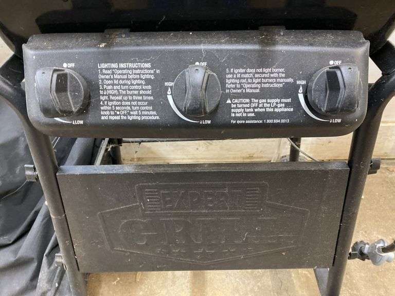 Expert Grill – propane, with cover