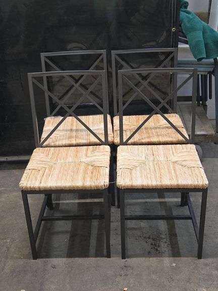 Set of 4 Wicker Dining Chairs & Side Table