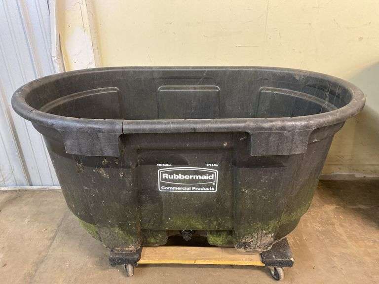 Rubbermaid 100 gallon tub