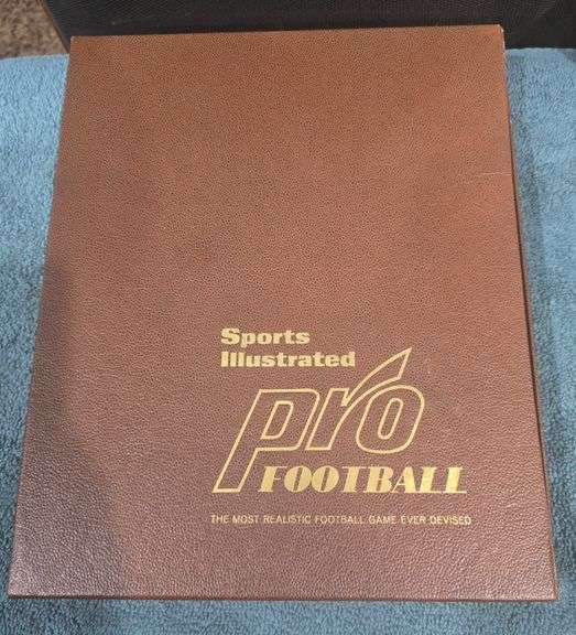 Si Pro Sports Illustrated Pro Football Game - Lil Dusty Online Auctions - All ...