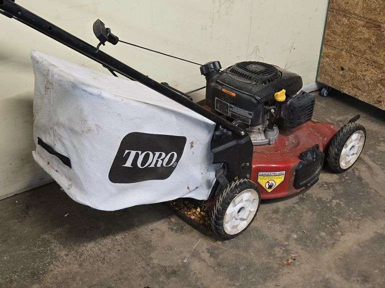 Toro 22" Push Lawn Mower