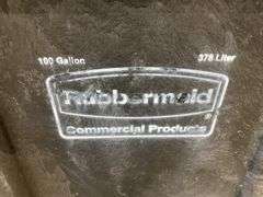 Rubbermaid 100 gallon tub