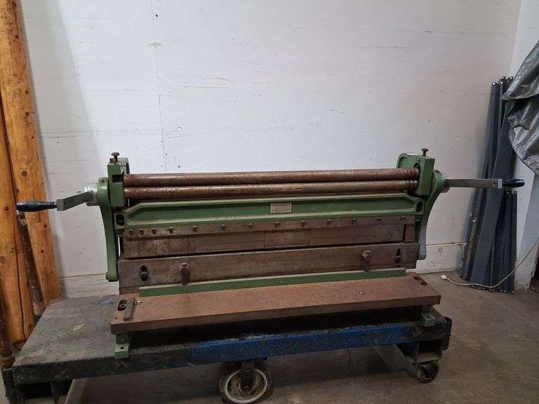 Central machinery 40" sheet metal brake, approx 57 x 27 x 26in, BIN $500