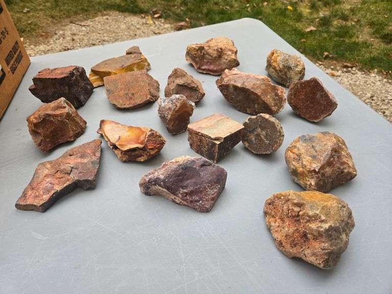 Collectable Rocs Collectible Rocks. (BIN) $75 - Lil Dusty Online Auctions - All Estate ...