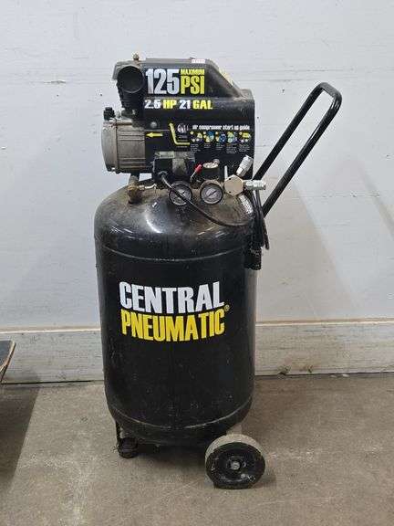 Central Pneumatic 21-gallon Air Compressor