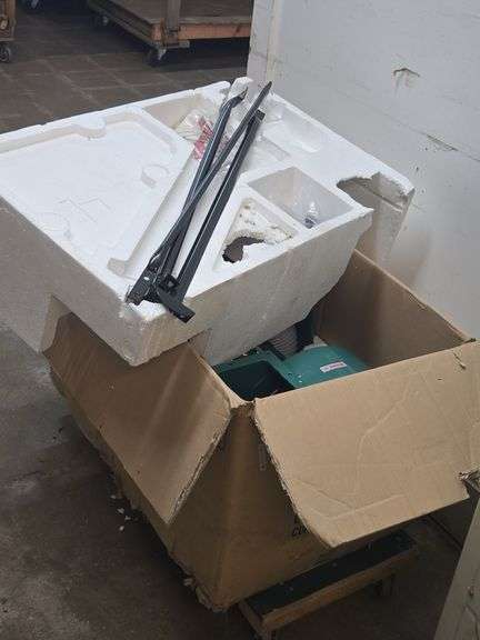 Grizzly Dust Collector NIB (Model G1029)