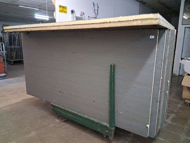 15 pieces 4 ft x 8 ft x 1 1/2" insulation boards