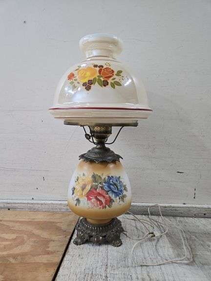 Vintage Gone With The Wind Style Parlor Lamp