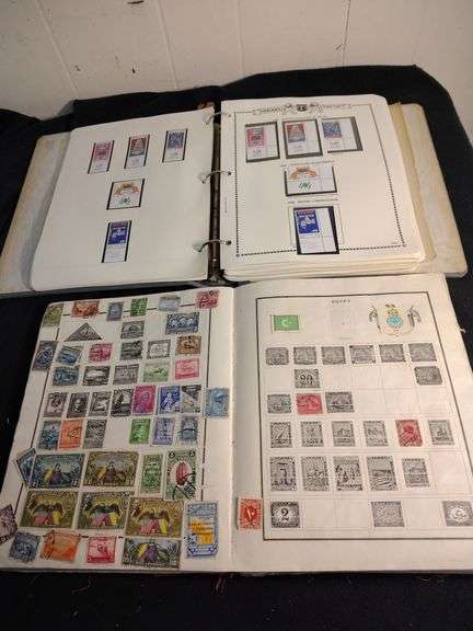2 Stamp books with stamps