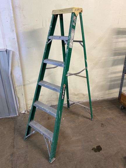 Cuprum fiberglass/aluminum 6' ladder