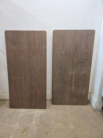 Set of 2- 5' Folding Card Tables