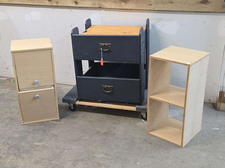 Set of 3 Nightstands / Organizers
