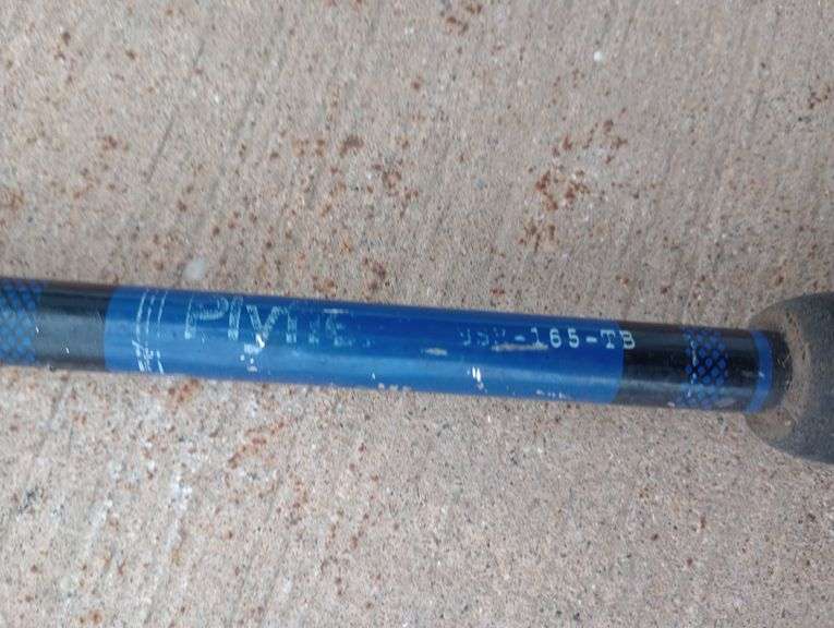 Vintage fishing pole with Ryobi reel