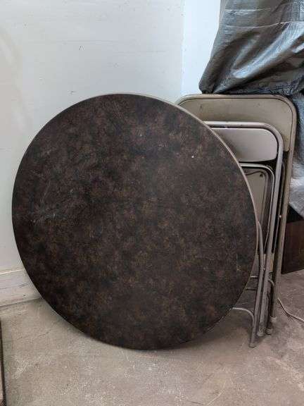 Round card table 40" dia with 2 metal chairs