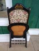 Heirloom 1776-1976 Bicentennial Celebration fold up rocking chair