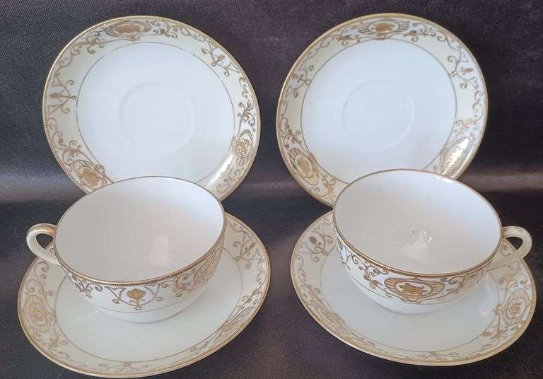 Nippon Christmas Ball 4 saucers, 2 cups 3 bread and butter plates