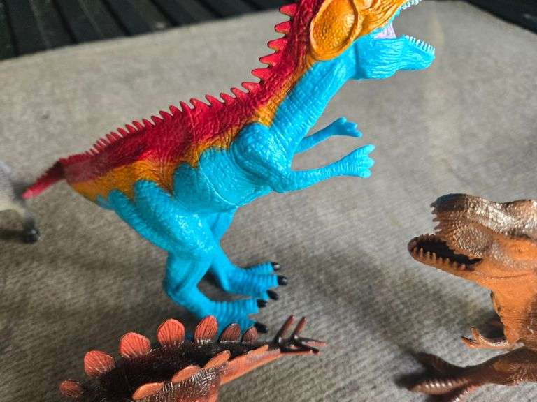 Dinosaurs. (BIN) $12