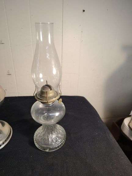 2 Kerosene lamps