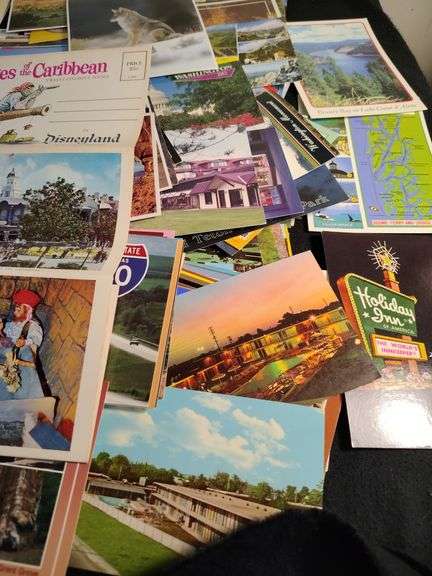 Lots of vintage post cards