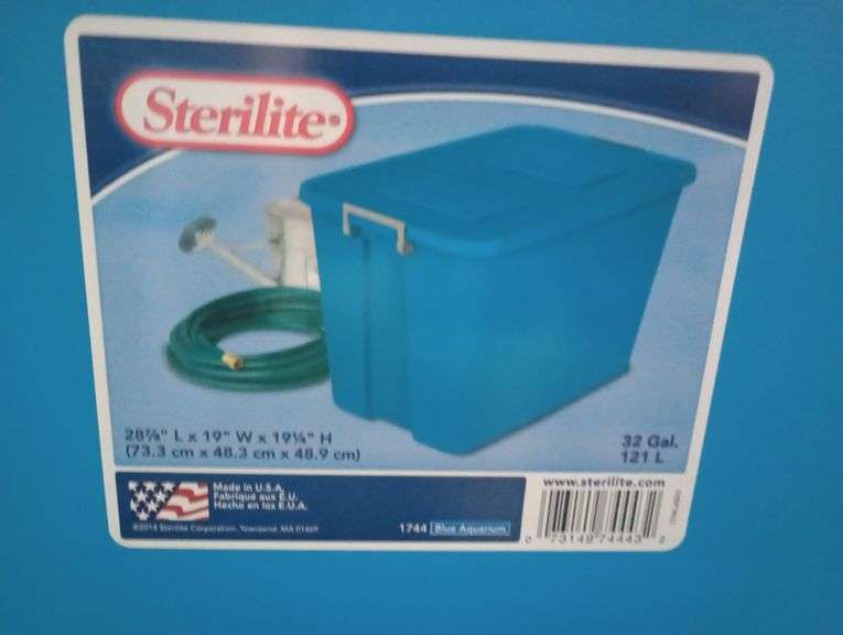 Sterilite 32 gallon tote