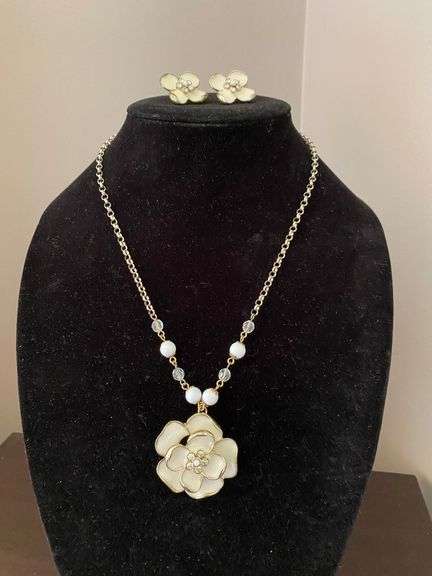 Enameled flower necklace & earrings