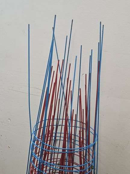 Large Tomato Cages