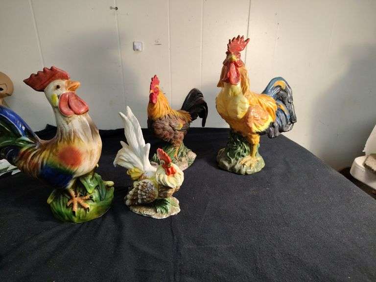 4 Roosters