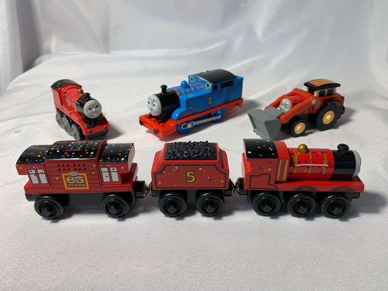 Thomas and friends Mattel Collector job lot bundle 14 trains & trucks carriages.