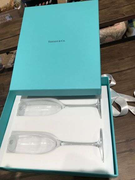 TIFFANY & CO. Crystal Champagne Flutes