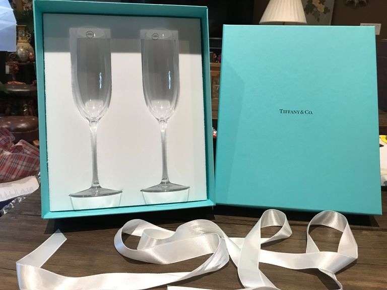 TIFFANY & CO. Crystal Champagne Flutes