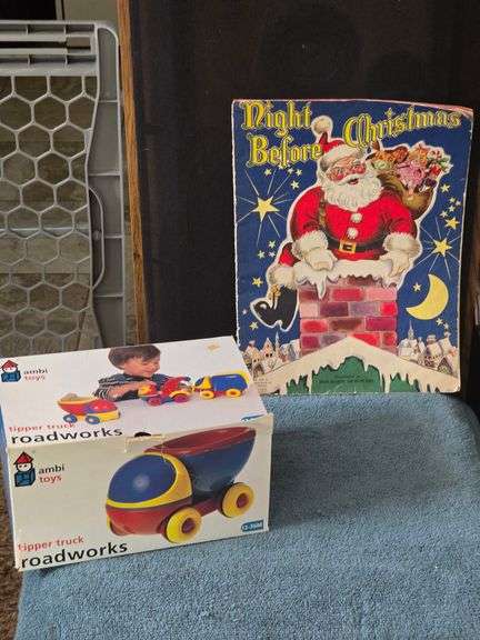 Vintage T'was the Night before Christmas Book/Toy Car