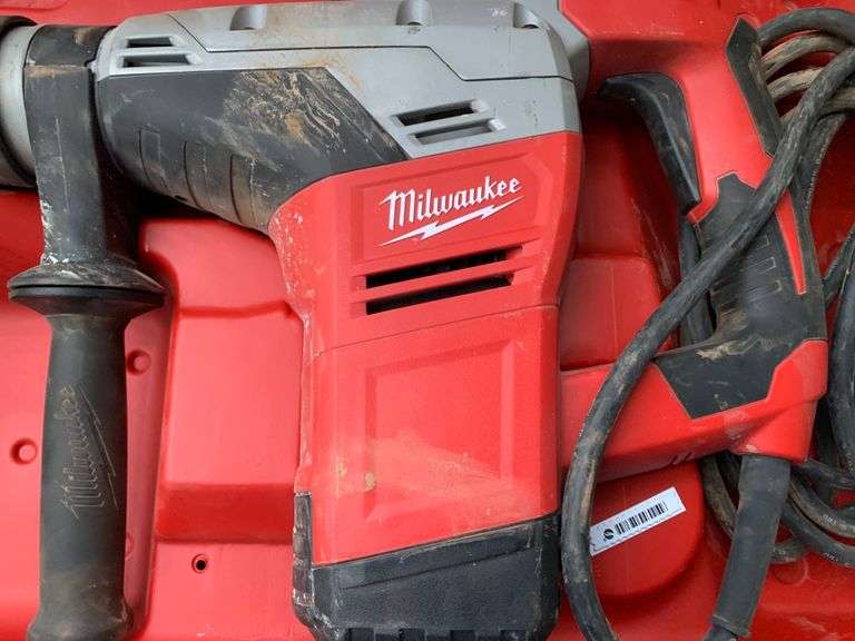 Milwaukee 1-9/16 in. SDS-Max Rotary Hammer