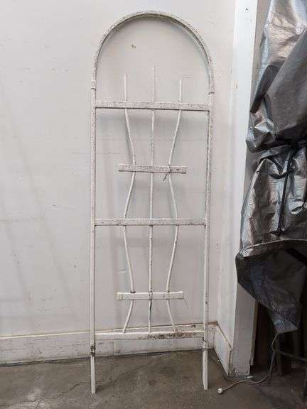 White PVC trellis 27" x 7' tall