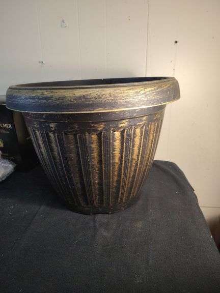 Large size planter