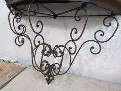 Decorative wall shelf 29.5" x 20" tall. 1e