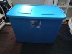 Sterilite 32 gallon tote
