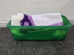 Lot of Vintage Handkerchiefs. 6D