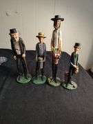 4 Jim Shore Amish figurines