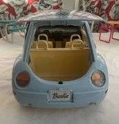Barbie "VW Slug Bug", Tent, 2 Barbies & Picnic Tables