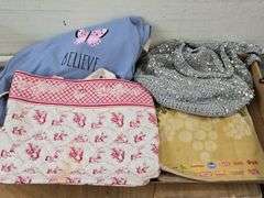 Various Bags & Baskets. 5E