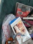 Large tote of miscellaneous household items. 2e
