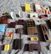 Vintage Babies & Baby Doll Furniture
