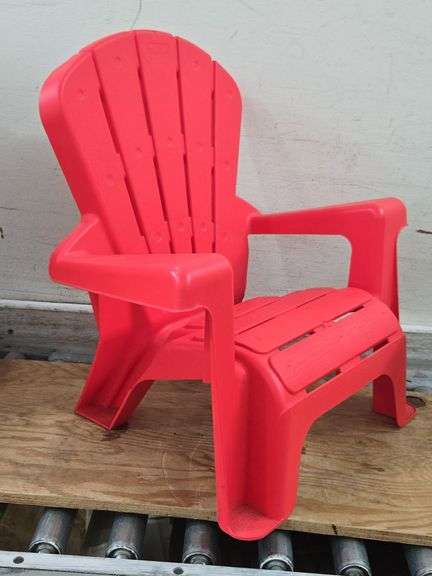 Plastic Red Little Tikes Outdoor Chair. 5A