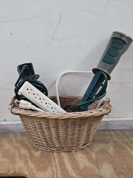 Basket with Extention Cord, Surge Protector & Outdoor Yard Stakes. 6B