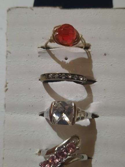 Rings sz 6 - 8