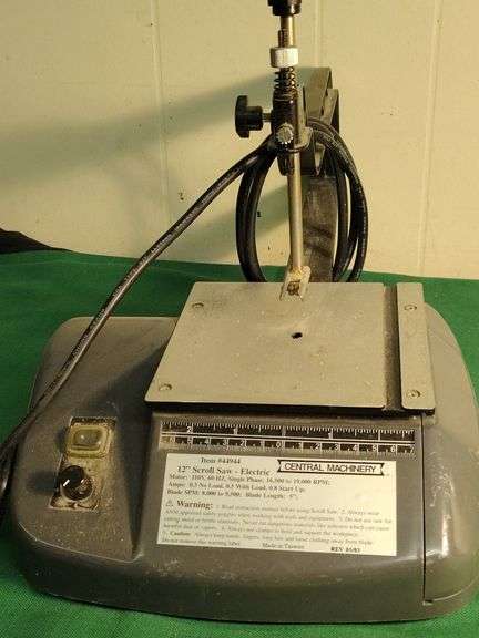 Central Machinery 12" scroll saw