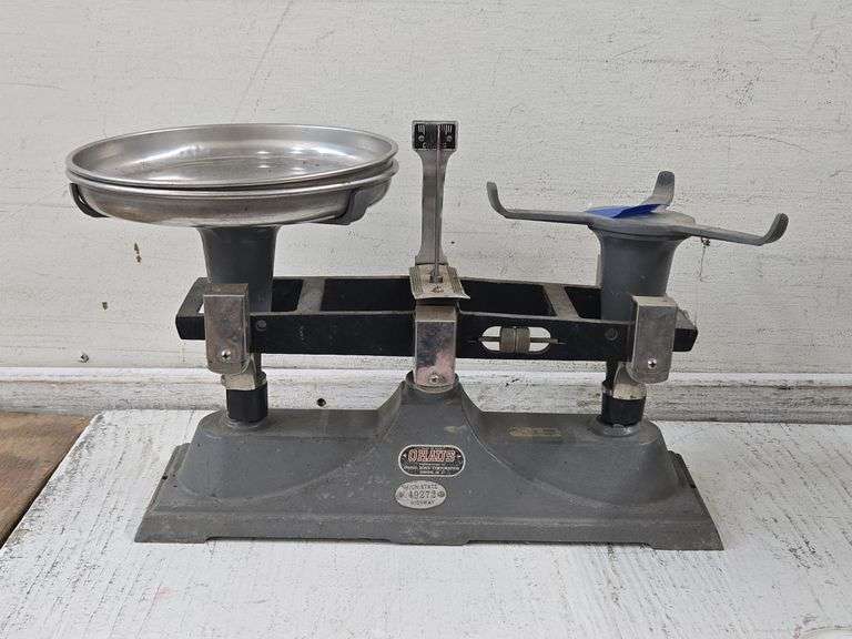 Vintage Ohaus Balance Scale. 6D