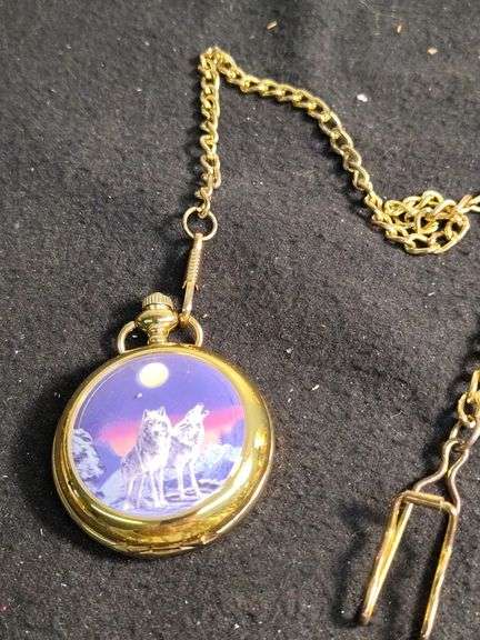 Quartz pocket watch